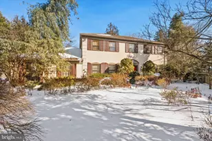 612 Argyle Cir, Wynnewood, PA 19096 - Photo 1