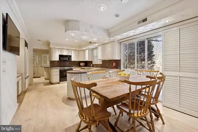 612 Argyle Circle, Wynnewood, PA 19096 - Photo 8