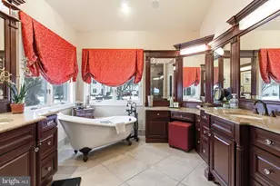 128 Inverness Dr, Blue Bell, PA 19422 - Photo 22