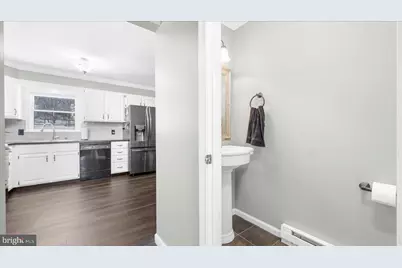 1371 N State Street, Pottstown, PA 19464 - Photo 10