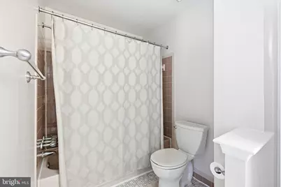 803 Treetop, Norristown, PA 19403 - Photo 18