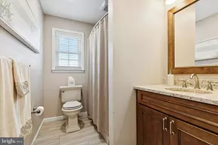 209 Drake Ln, North Wales, PA 19454 - Photo 18