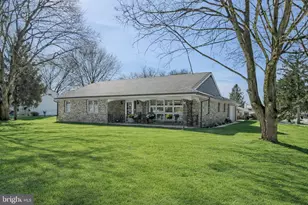 1001 Lakeview Terrace, Pennsburg, PA 18073 - Photo 42