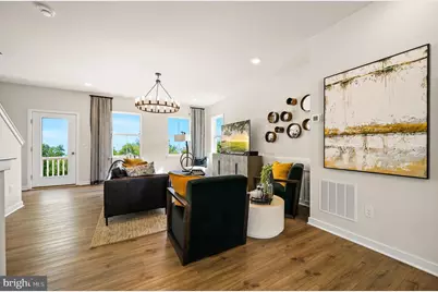 39 E Front Street, Bridgeport, PA 19405 - Photo 12