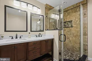 122 Hunt Club Dr, Collegeville, PA 19426 - Photo 16