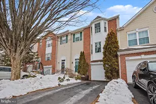 122 Hunt Club Dr, Collegeville, PA 19426 - Photo 1