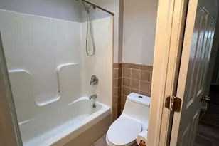 405 E Spruce St, Norristown, PA 19401 - Photo 8