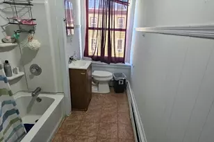 421 W Marshall St, Norristown, PA 19401 - Photo 16