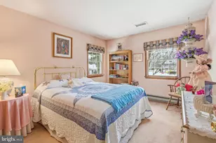 312 Royal Ave, North Wales, PA 19454 - Photo 18