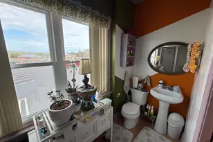 145 Jefferson St, Bridgeport, PA 19405 - Photo 18