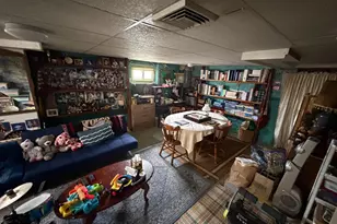 145 Jefferson St, Bridgeport, PA 19405 - Photo 10