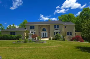 3461 Ernest Ln, Collegeville, PA 19426 - Photo 2