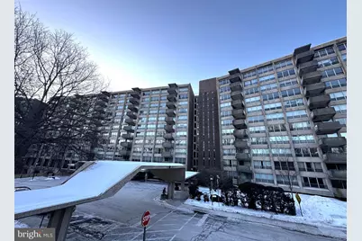 1001 City Avenue #EE-423, Wynnewood, PA 19096 - Photo 1