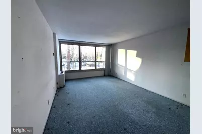 1001 City Avenue #EE-423, Wynnewood, PA 19096 - Photo 12