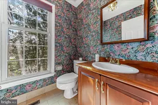 971 Derring Ln, Bryn Mawr, PA 19010 - Photo 6