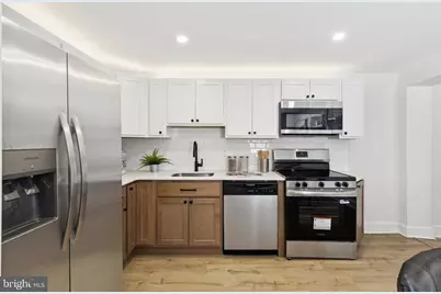 215 Bridge Street, Mont Clare, PA 19453 - Photo 32