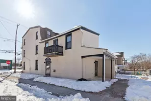 215 Bridge St, Mont Clare, PA 19453 - Photo 6