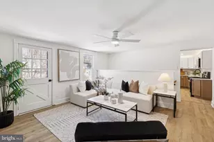 215 Bridge St, Mont Clare, PA 19453 - Photo 24