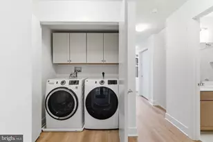 956 Riverplace Dr, Conshohocken, PA 19428 - Photo 28