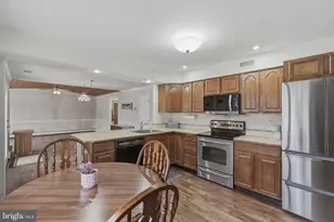 1302 Cherry Ln, Blue Bell, PA 19422 - Photo 18