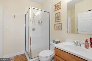 1329 Emerson Ct, Ambler, PA 19002 - Photo 18