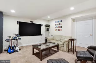 1329 Emerson Ct, Ambler, PA 19002 - Photo 38