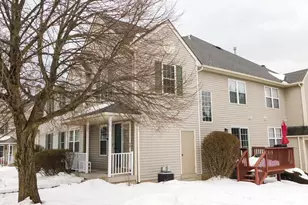 617 Hamilton St, Collegeville, PA 19426 - Photo 2