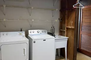 103 Colonial Dr, Norristown, PA 19401 - Photo 18