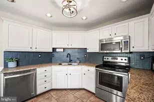 45 Pebble Beach Ln, Pottstown, PA 19464 - Photo 12