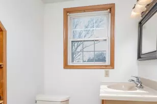 655 S 4th Ave, Royersford, PA 19468 - Photo 30