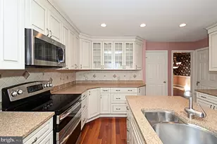 210 Pinecrest Ln, Lansdale, PA 19446 - Photo 16