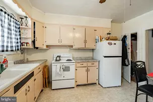 1305-1307 E Ridge Pike, Plymouth Meeting, PA 19462 - Photo 32