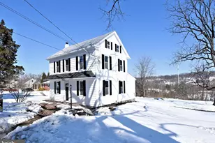 1398 Chestnut Grove Rd, Pottstown, PA 19464 - Photo 2