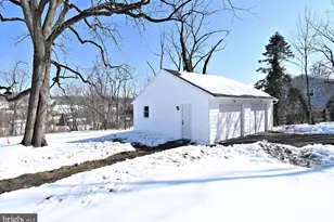 1398 Chestnut Grove Rd, Pottstown, PA 19464 - Photo 10