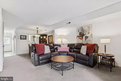 336 Glen Way #336, Elkins Park, PA 19027 - Photo 6