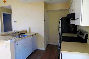 208 Foxmeadow Dr, Royersford, PA 19468 - Photo 8