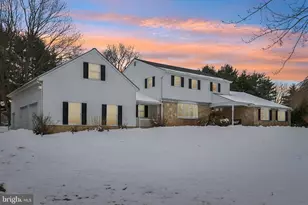 2028 Legat Ln, Harleysville, PA 19438 - Photo 4