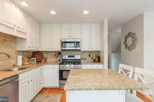 423 Fort Hill Cir, Fort Washington, PA 19034 - Photo 14
