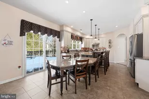 727 Sourwood Ln, Collegeville, PA 19426 - Photo 10