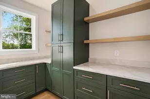 310 W 5th Ave, Conshohocken, PA 19428 - Photo 8