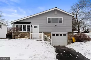 1567 Lindbergh Ave, Abington, PA 19001 - Photo 1