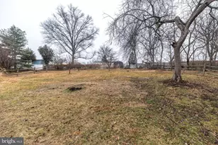 61 S Park Ave, Norristown, PA 19403 - Photo 58