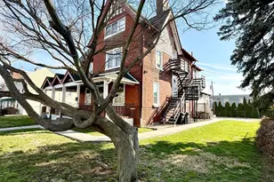 125 E 4th Ave, Conshohocken, PA 19428 - Photo 1