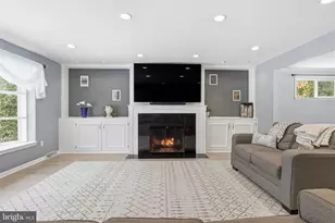 2325 Willow Brook Dr, Huntingdon Valley, PA 19006 - Photo 4