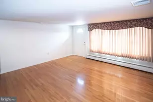 25 E Township Line Rd, Souderton, PA 18964 - Photo 4