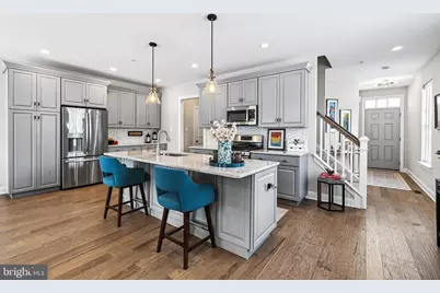 323 Ridgewood Drive, Royersford, PA 19468 - Photo 6