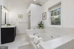 166 Filly Dr, North Wales, PA 19454 - Photo 10