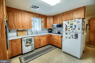 1101 Church Rd, East Greenville, PA 18041 - Photo 12