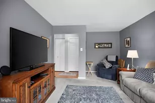 8609 Trumbauer Dr, Glenside, PA 19038 - Photo 18