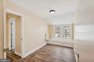 103 W 3rd St, Bridgeport, PA 19405 - Photo 18